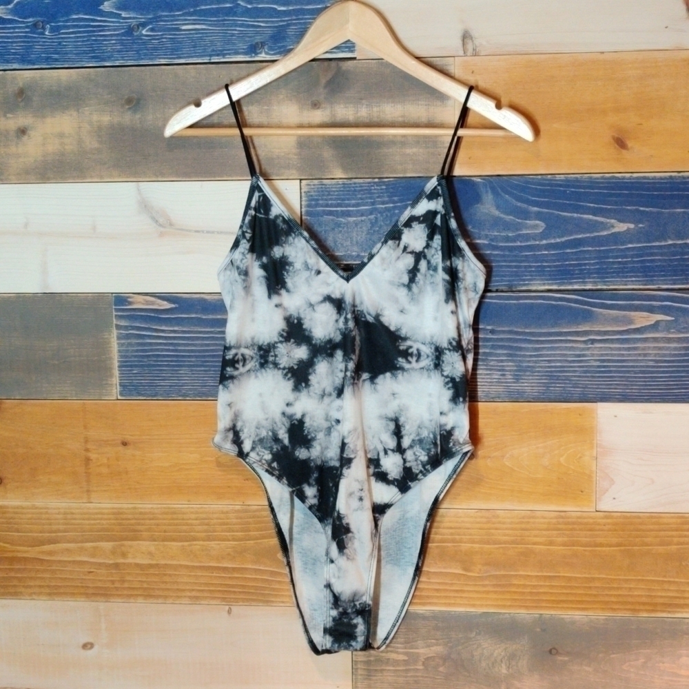 SHEIN tie dye bodysuit L black white